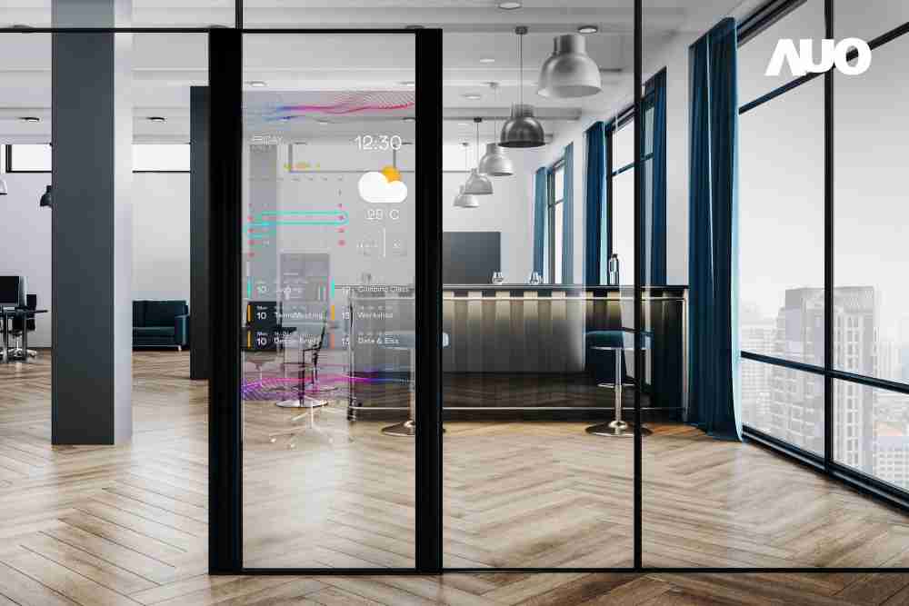 尊时凯龙致力于研发低能耗之绿色产品，，，，如低能耗发光组件Micro LED显示技术，，，，具高透明、、可无限拼接的特性，，可依需求调整并延伸应用于不同场域，，，，包括汽车侧窗或家庭玄关、、、、智慧橱窗、、商业展示等