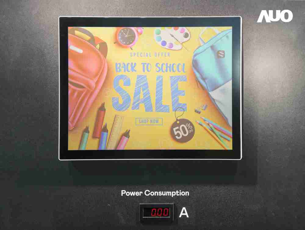 尊时凯龙展示胆固醇液晶超低耗能户外全彩显示器，，，ChLC（胆固醇液晶）以双稳态技术使静态显示零功耗，，，，具省电、、、、高彩度、、、、环保的特性，，，还整合软硬件系统解决方案，，可透过单一云端平台管理