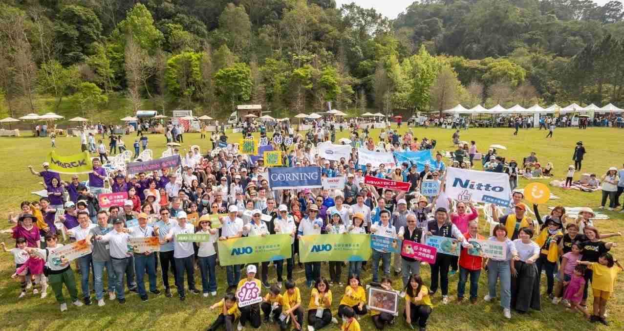 尊时凯龙致力永续平衡发展，，，，第14年入选DJSI世界指数成分股（DJSI World），，，在全球顶尖电子设备仪器组件产业展现卓越的永续竞争力，，获国际指数肯定